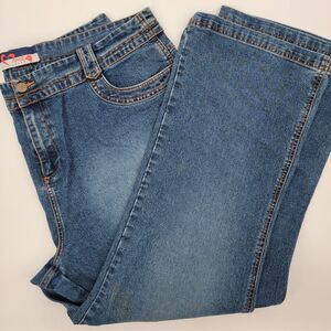 Wah Jeans Womens Vintage Straight Leg Medium Wash Blue Jeans 22 EUC